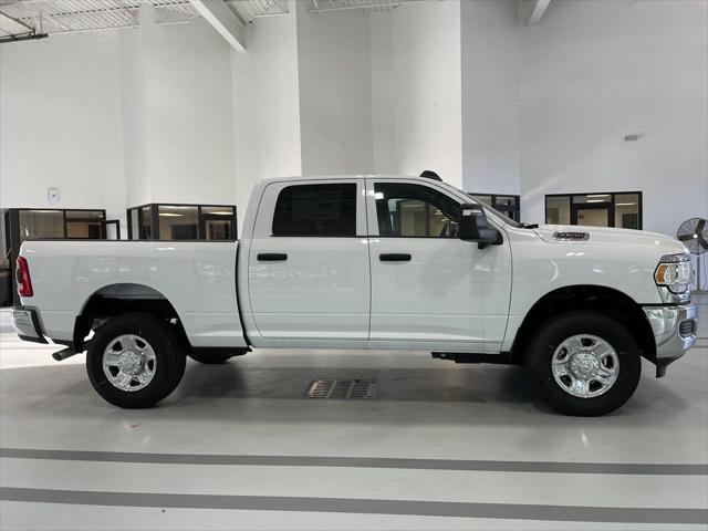 2024 RAM Ram 2500 RAM 2500 TRADESMAN CREW CAB 4X4 64 BOX