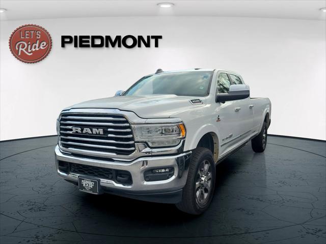 2019 RAM 3500 Longhorn Crew Cab 4x4 8 Box 2019 RAM 3500 Longhorn Crew Cab 4x4 8 Box