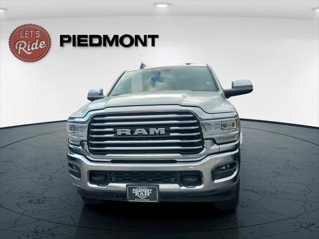 2019 RAM 3500 Longhorn Crew Cab 4x4 8 Box 2019 RAM 3500 Longhorn Crew Cab 4x4 8 Box