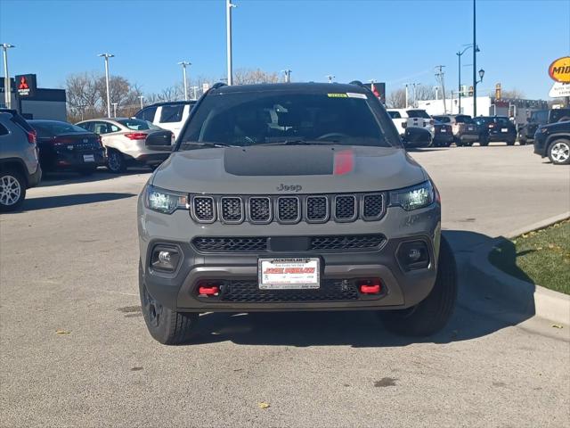 2024 Jeep Compass COMPASS TRAILHAWK 4X4