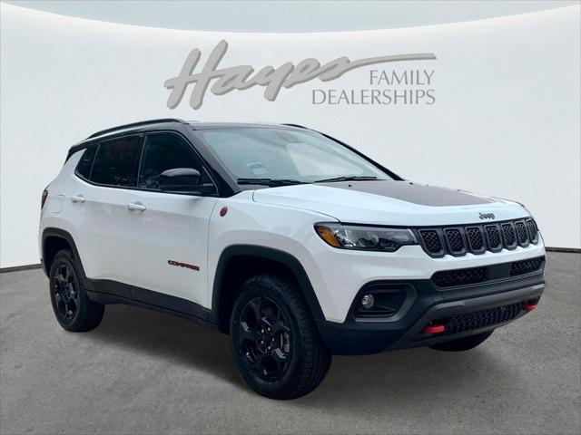 2024 Jeep Compass COMPASS TRAILHAWK 4X4