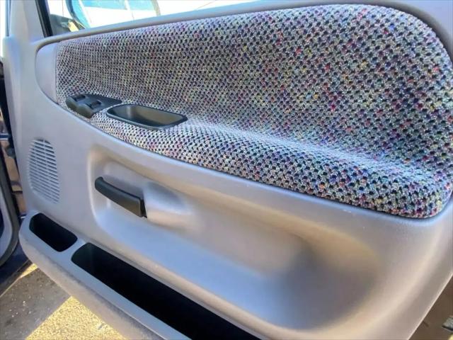 1999 Dodge Ram 2500 Base