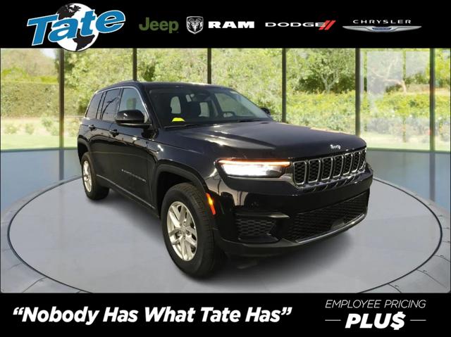 2023 Jeep Grand Cherokee GRAND CHEROKEE LAREDO 4X4