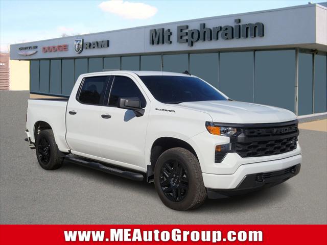 2022 Chevrolet Silverado 1500 4WD Crew Cab Short Bed Custom 2022 Chevrolet Silverado 1500 4WD Crew Cab Short Bed Custom