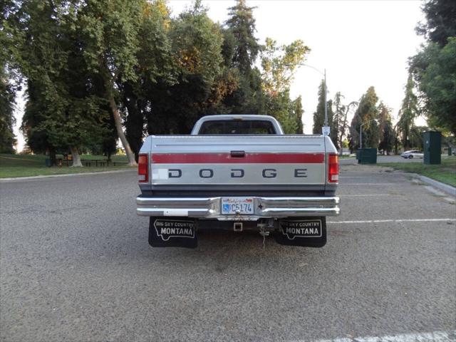 1993 Dodge D250 LE 2dr Turbodiesel Extended Cab LB