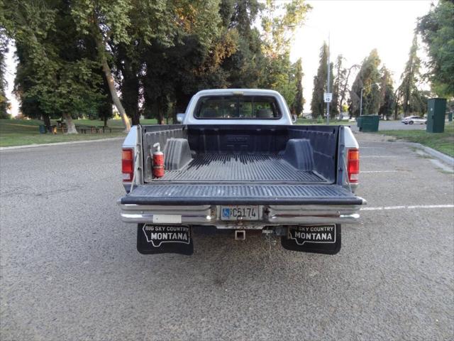 1993 Dodge D250 LE 2dr Turbodiesel Extended Cab LB