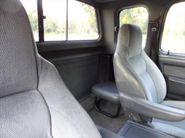 1993 Dodge D250 LE 2dr Turbodiesel Extended Cab LB