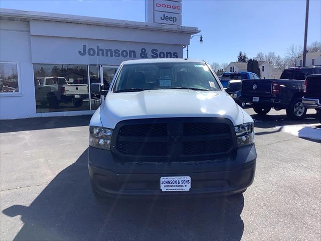 2023 RAM Ram 1500 Classic RAM 1500 CLASSIC TRADESMAN CREW CAB 4X4 57 BOX