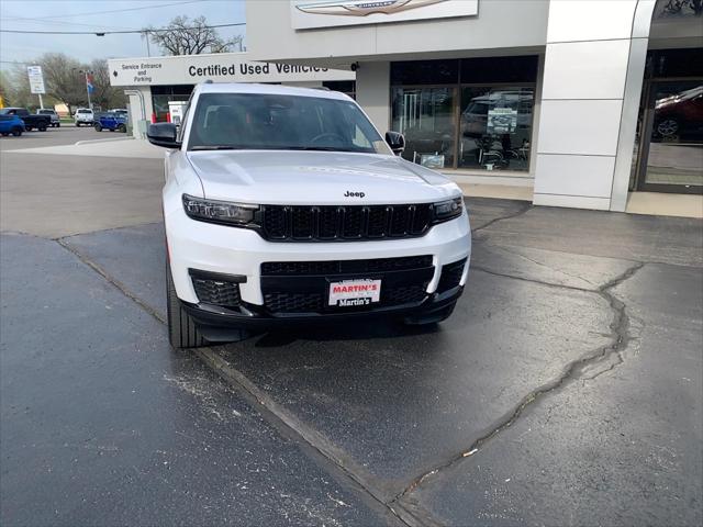 2023 Jeep Grand Cherokee L Altitude 4x4