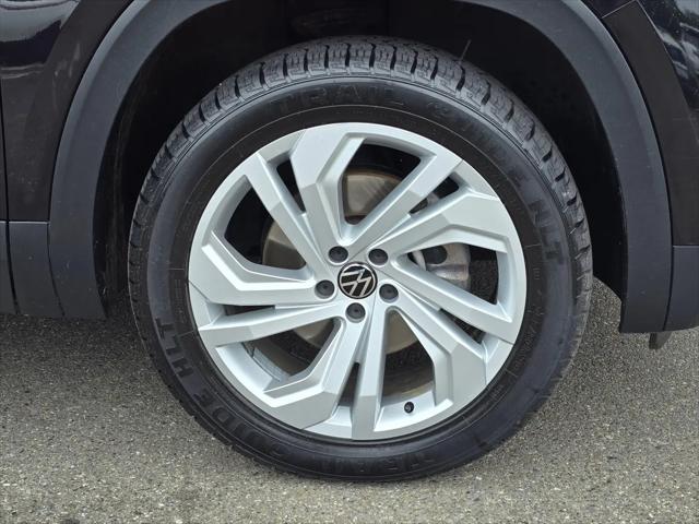 2021 Volkswagen Atlas 3.6L V6 SE w/Technology