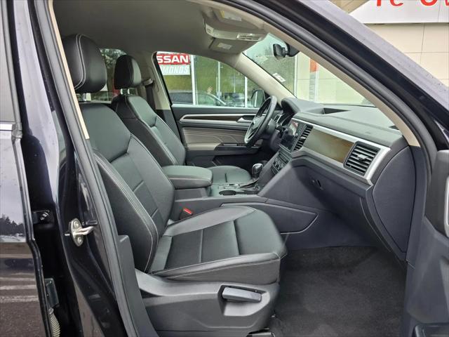 2021 Volkswagen Atlas 3.6L V6 SE w/Technology