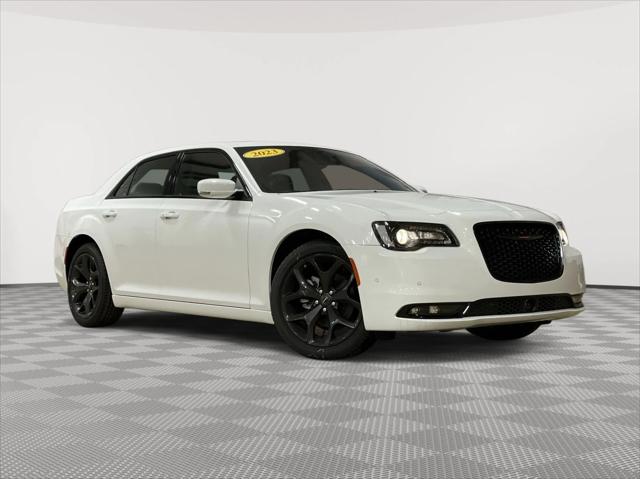 2023 Chrysler Chrysler 300 300S V6