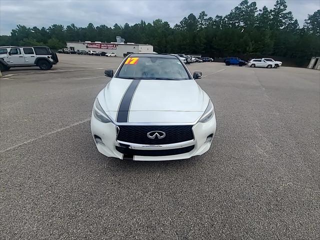 2017 INFINITI QX30 Sport