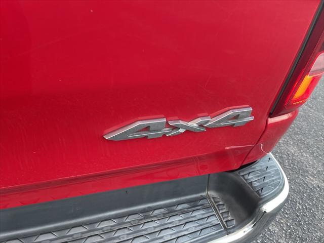 2019 Ram 1500 Laramie Crew Cab 4x4 5'7" Box