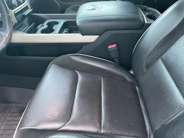 2019 Ram 1500 Laramie Crew Cab 4x4 5'7" Box