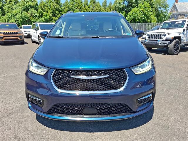 2021 Chrysler Pacifica Touring L