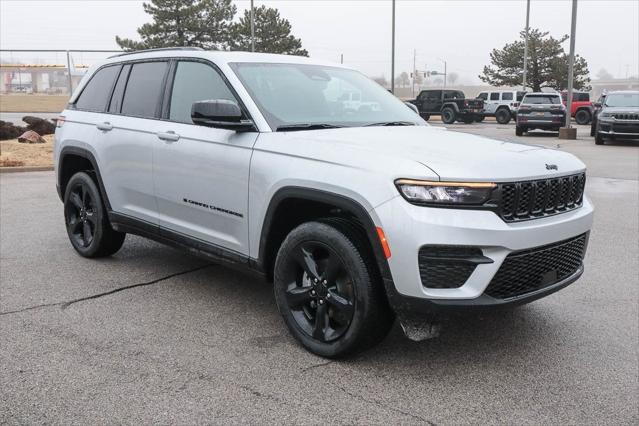 2024 Jeep Grand Cherokee GRAND CHEROKEE ALTITUDE 4X4