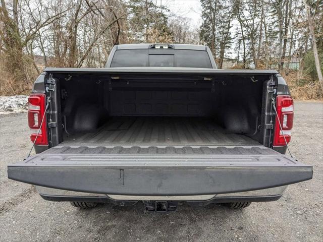 2024 Ram 3500 Tradesman Crew Cab 4x4 6'4" Box
