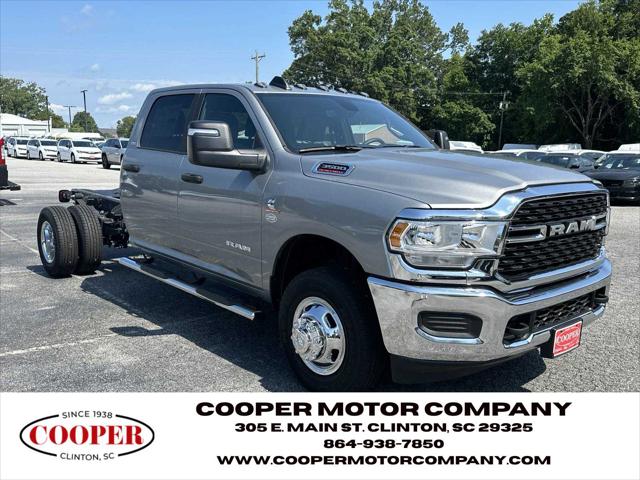 2024 RAM Ram 3500 Chassis Cab RAM 3500 SLT CREW CAB CHASSIS 4X4 60 CA