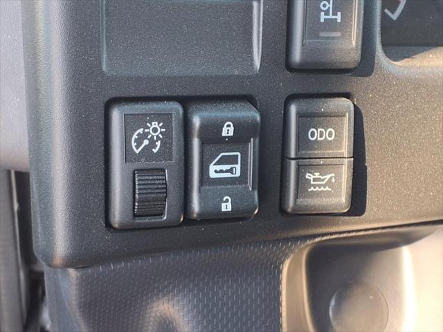 2023 Isuzu NRR LCF
