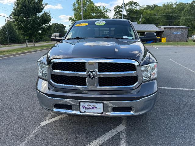 2022 Ram 1500 Classic SLT Crew Cab 4x4 5'7" Box