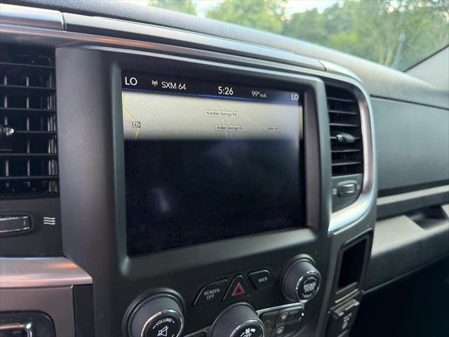 2022 Ram 1500 Classic SLT Crew Cab 4x4 5'7" Box