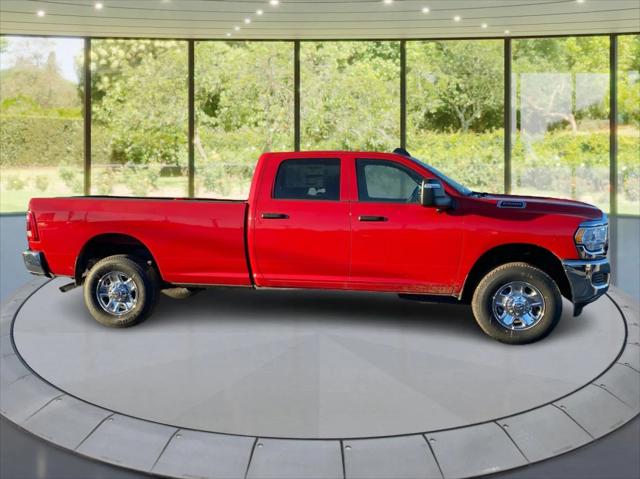 2024 RAM Ram 2500 RAM 2500 TRADESMAN CREW CAB 4X4 8 BOX