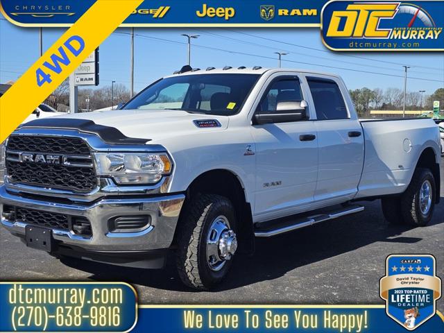 2022 RAM 3500 Tradesman Crew Cab 4x4 8 Box