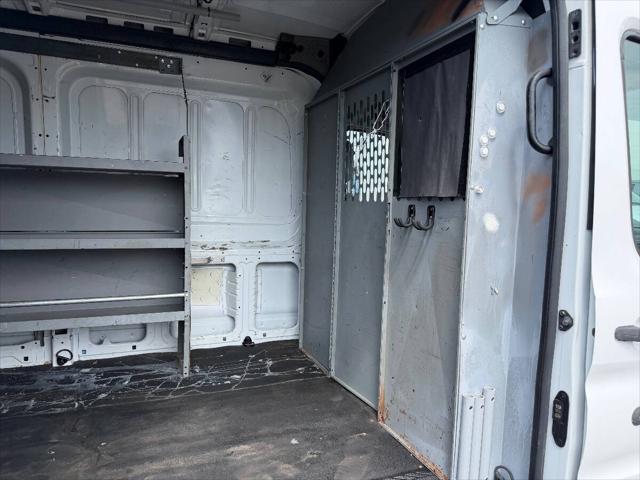 2015 Ford Transit 250 3dr LWB Medium Roof Cargo Van w/Sliding Passen