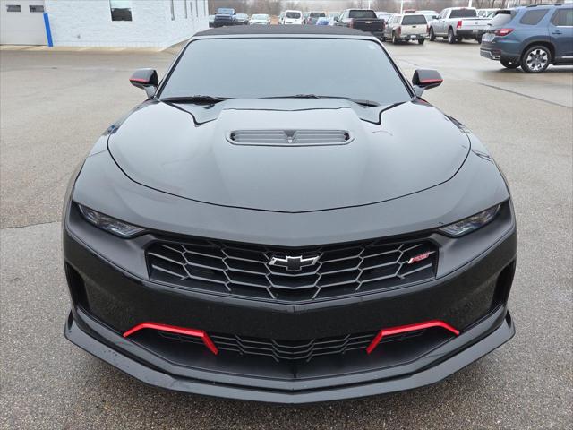 Used 2022 Chevrolet Camaro RWD Convertible LT1 For Sale in Jackson, MI