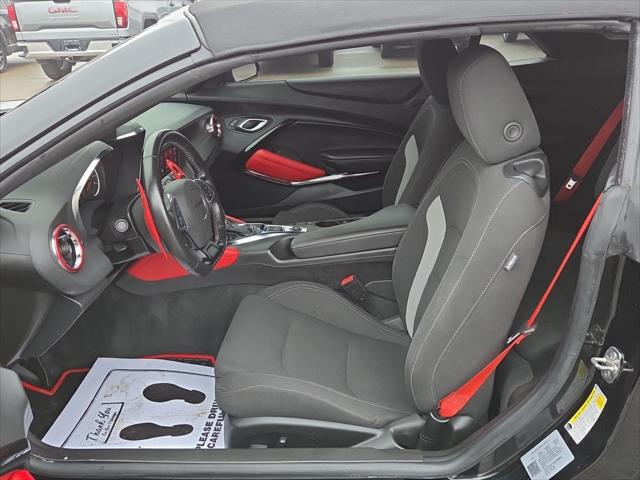 Used 2022 Chevrolet Camaro RWD Convertible LT1 For Sale in Jackson, MI