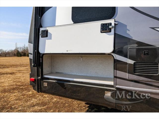 2021 Ford E-450 Cutaway Unknown