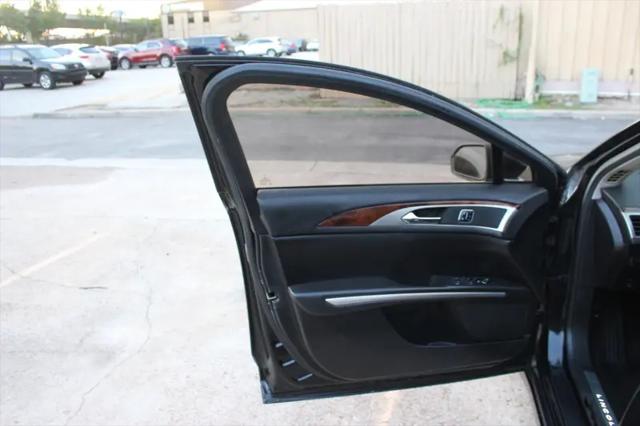 2014 Lincoln MKZ FWD