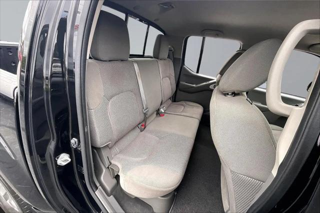 2021 Nissan Frontier Crew Cab SV 4x4