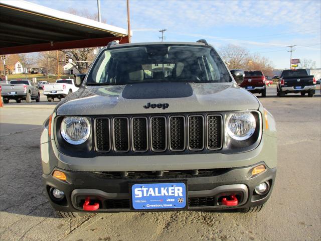 2023 Jeep Renegade RENEGADE TRAILHAWK 4X4