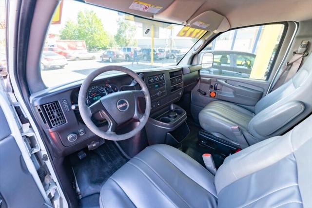 2011 GMC Savana 2500 Work Van