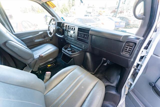 2011 GMC Savana 2500 Work Van
