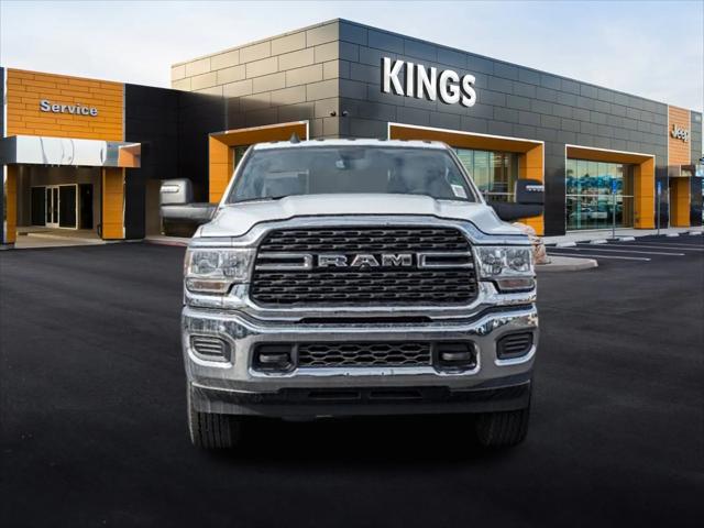 2024 RAM Ram 3500 RAM 3500 TRADESMAN CREW CAB 4X4 8 BOX 2024 RAM Ram 3500 RAM 3500 TRADESMAN CREW CAB 4X4 8 BOX