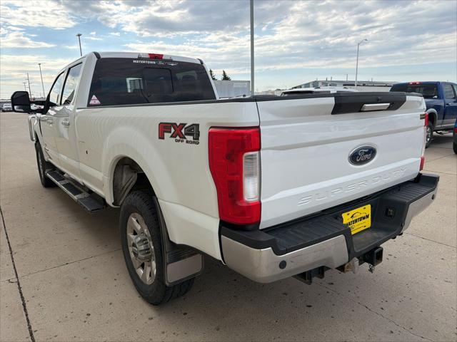 2017 Ford F-350 LARIAT
