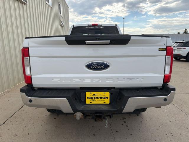 2017 Ford F-350 LARIAT