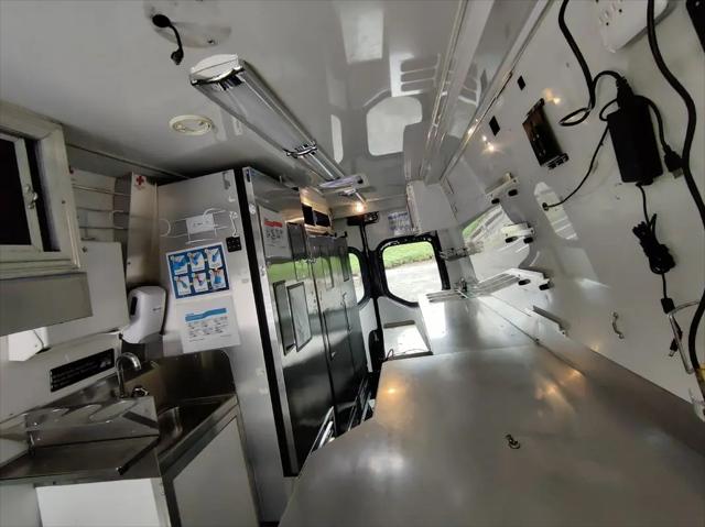 2020 Mercedes-Benz Sprinter 4500 High Roof V6