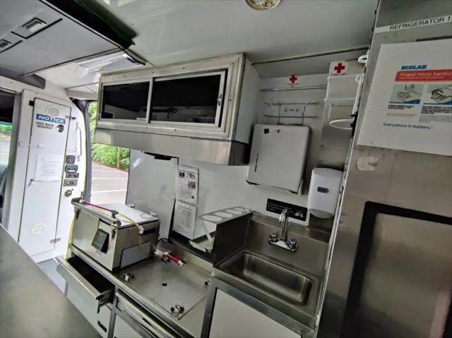 2020 Mercedes-Benz Sprinter 4500 High Roof V6