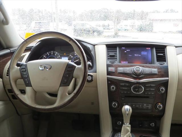 2012 INFINITI QX56 8-passenger