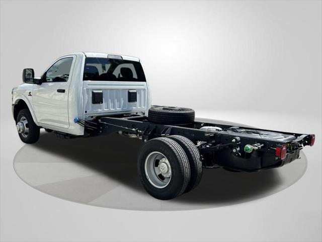 2024 RAM Ram 3500 Chassis Cab RAM 3500 TRADESMAN CHASSIS REGULAR CAB 4X2 84 CA