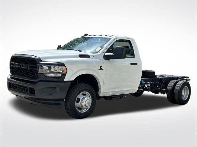 2024 RAM Ram 3500 Chassis Cab RAM 3500 TRADESMAN CHASSIS REGULAR CAB 4X2 84 CA