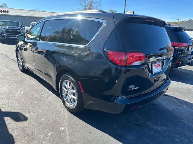 2021 Chrysler Voyager LXI 2021 Chrysler Voyager LXI