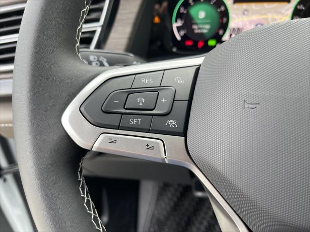 2024 Volkswagen Atlas 2.0T SEL Premium R-Line