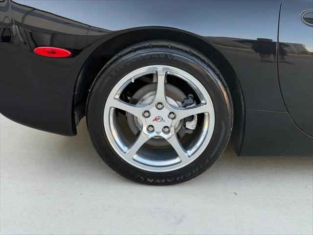 2003 Chevrolet Corvette Base