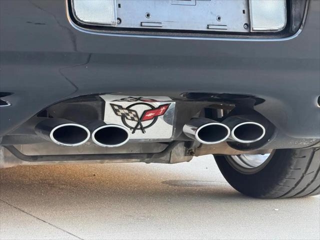 2003 Chevrolet Corvette Base