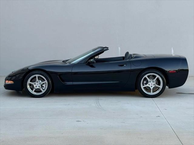 2003 Chevrolet Corvette Base